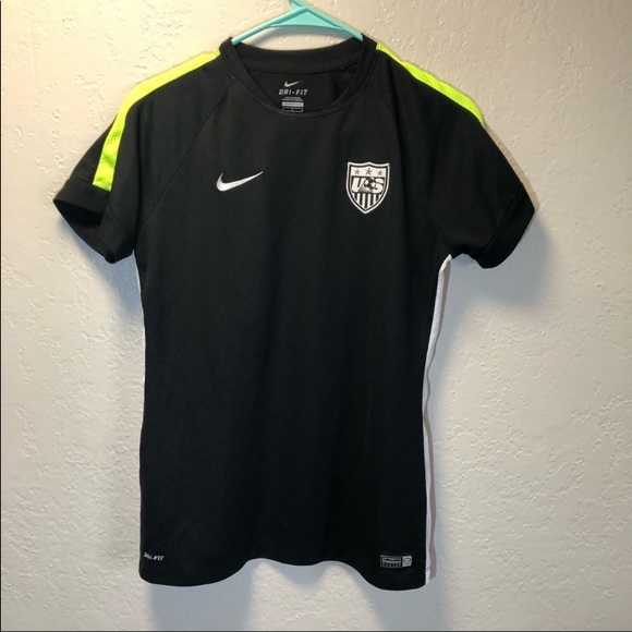Nike Tops - ⭐️ Women’s US Soccer Tee